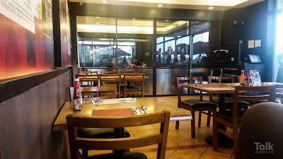 Max's Restaurant - SM City Baguio