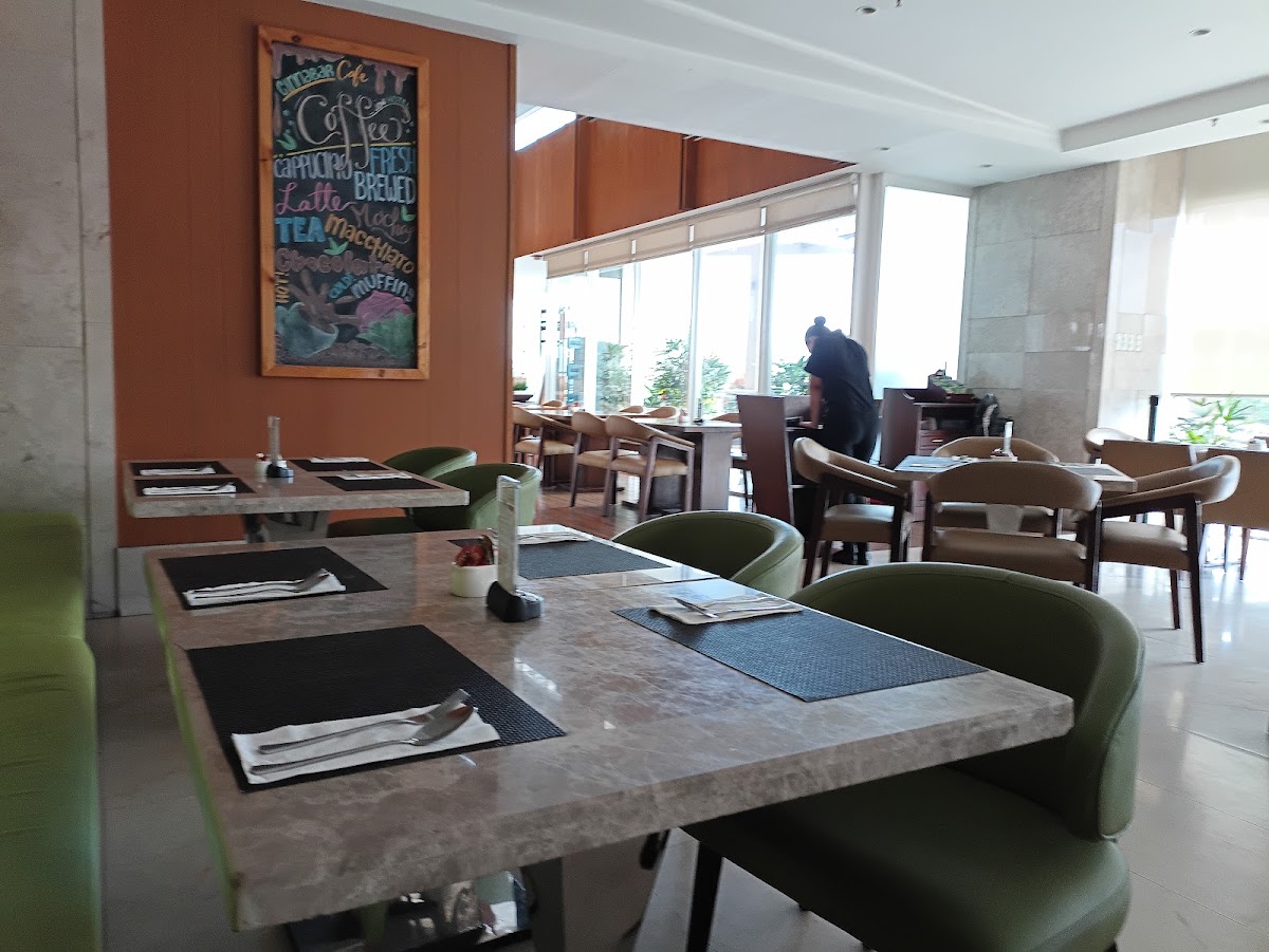 Cinnabar Cafe