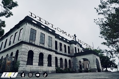 Heritage Hill and Nature Park Garden (Old Diplomat Hotel)