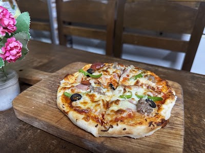 Casa Pizzeria