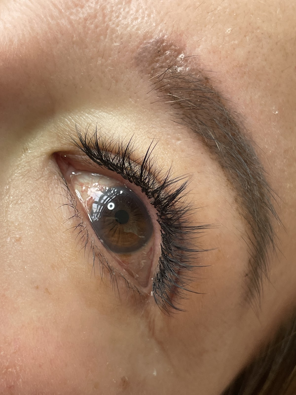 Dazzling Nails & Fluffy Lashes by Khaye