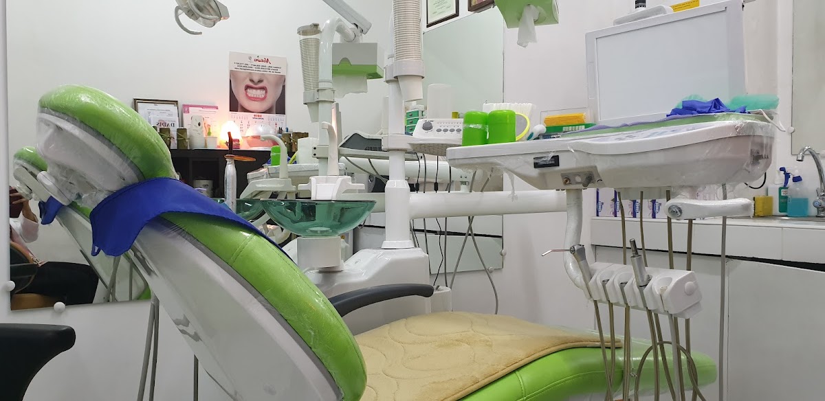 Kim Dental Clinic (김 치과 )
