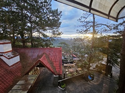 Mines View Park Hotel