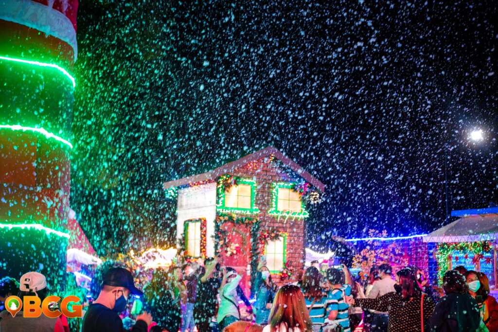 Baguio Christmas Village Snow Show