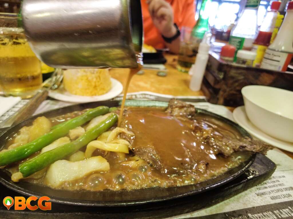 Gravy Pour at Sizzling Plate Baguio