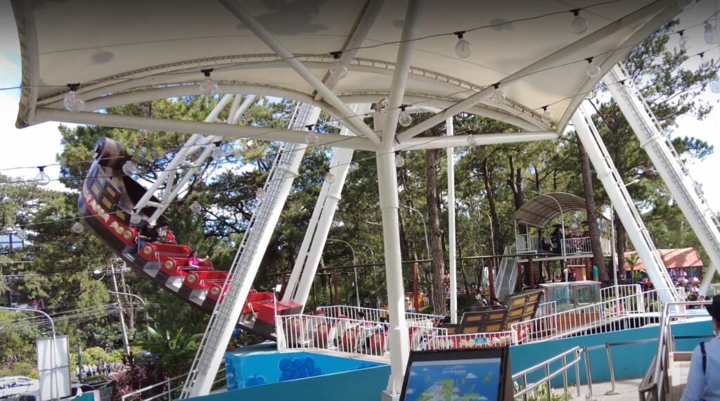 Viking and other rides at <a href=